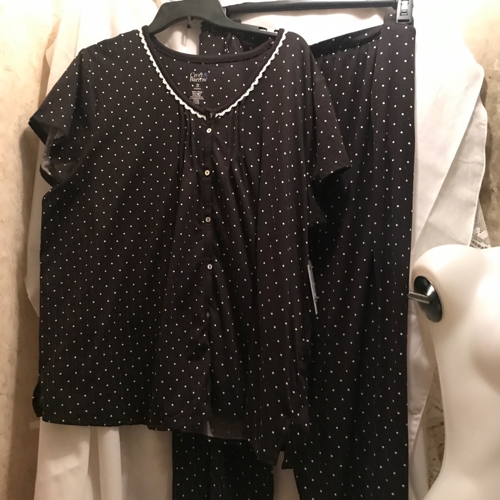 NWT Sz 4x Croft & barrow black/white polka dot pjs. Final sale